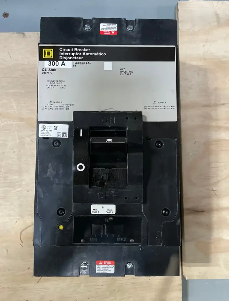 Q4L3300